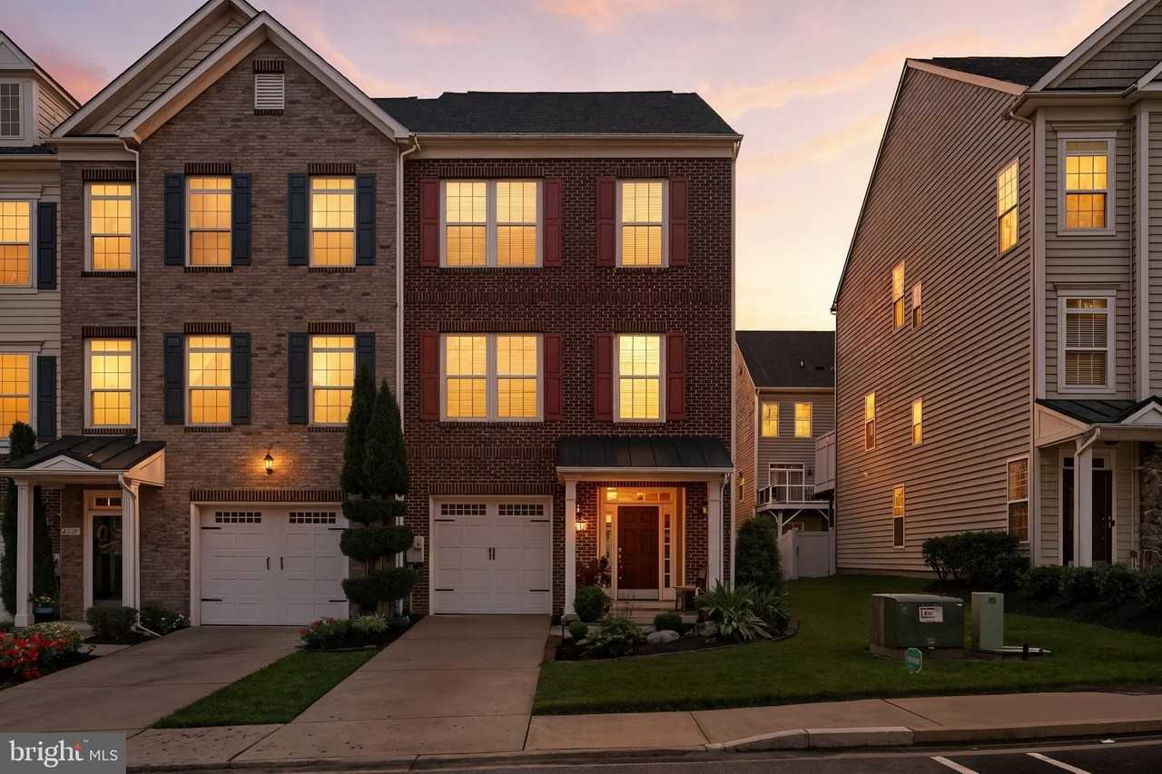 4814 Forest Pines Dr - Photo 2 of 50