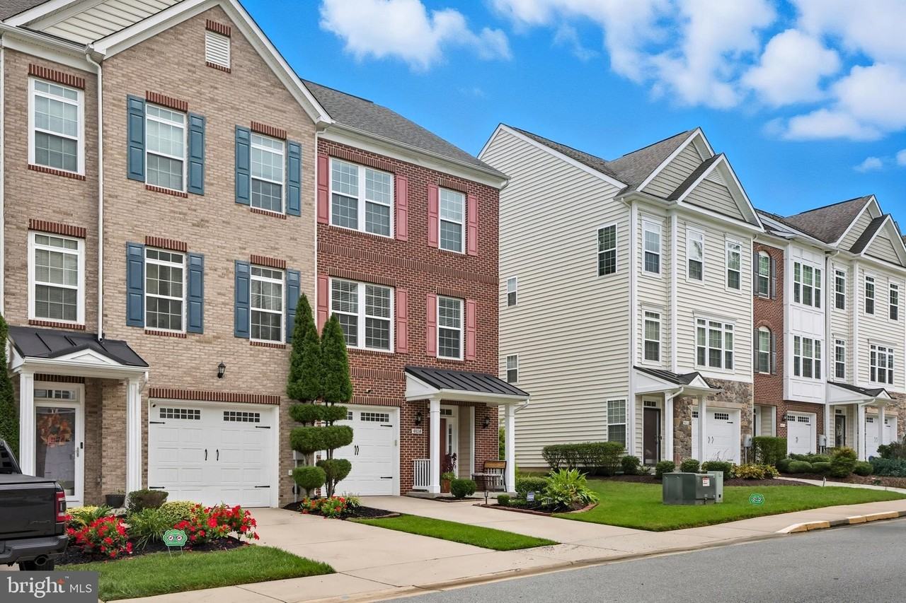 4814 Forest Pines Dr - Photo 3 of 50