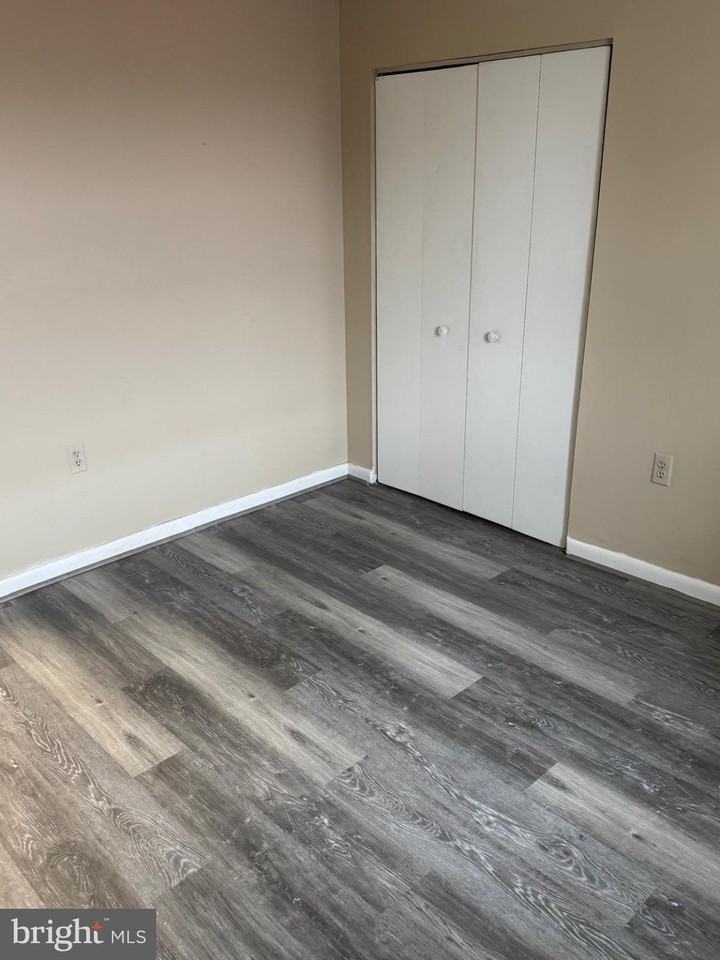 24 N 3rd St Apt C #C - Photo 2 of 9