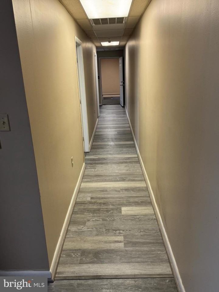 24 N 3rd St Apt C #C - Photo 4 of 9