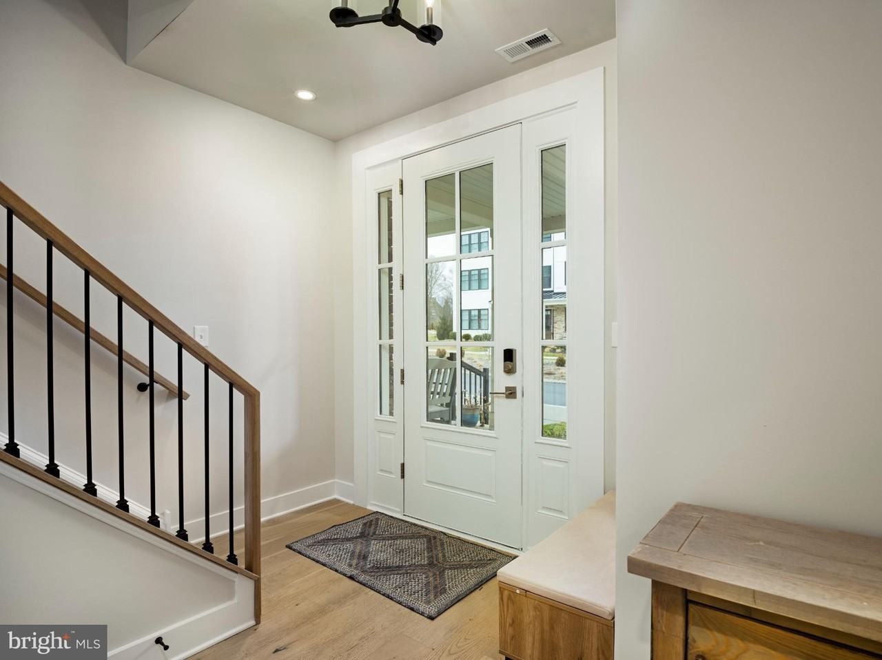 304 Squire Dr - Photo 7 of 35