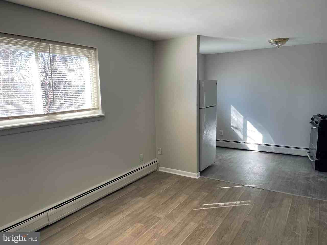 4818 Unruh Ave Unit 2 #2 - Photo 5 of 24