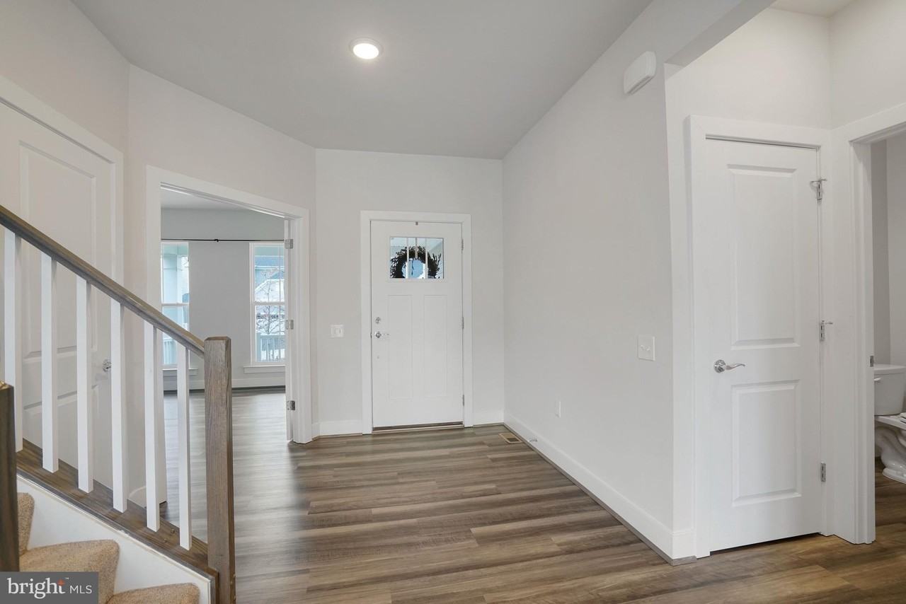 17783 White Campion Way - Photo 5 of 45