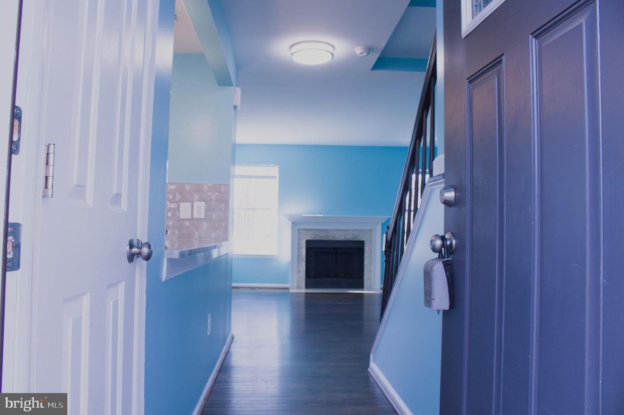 811 Wind Ridge Dr - Photo 5 of 49