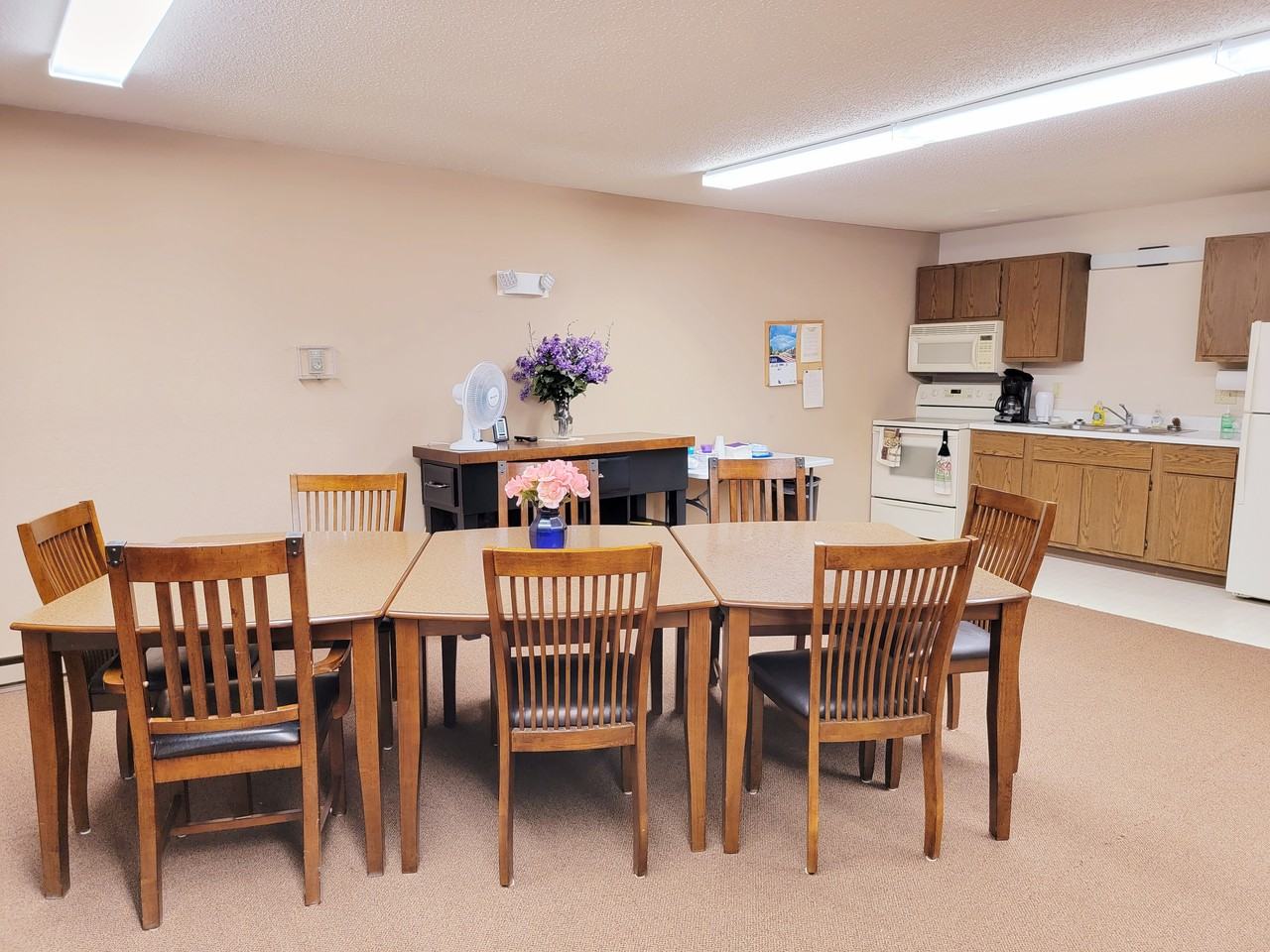 Fairview Apartments - Photo 7 of 11