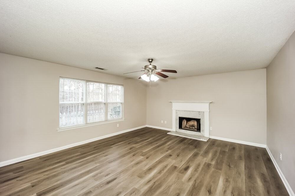 10900 Hondal Ct - Photo 5 of 20