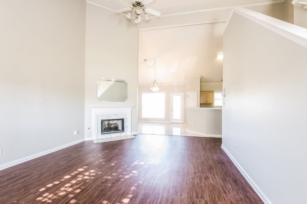 3143 Woodland Pine Dr - Photo 3 of 15