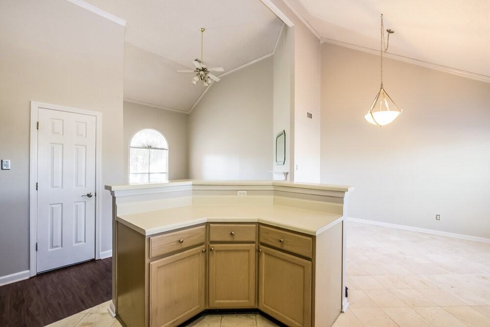 3143 Woodland Pine Dr - Photo 7 of 15