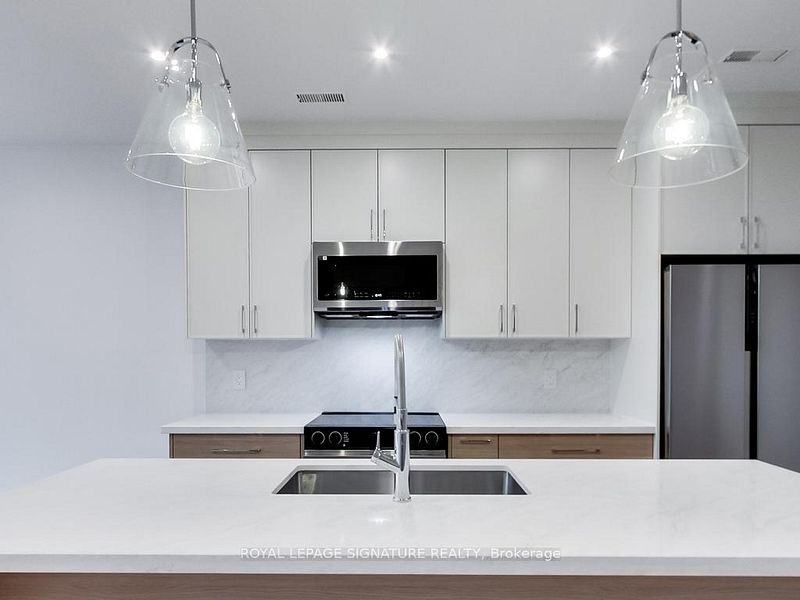 357 Dovercourt Road - Photo 8