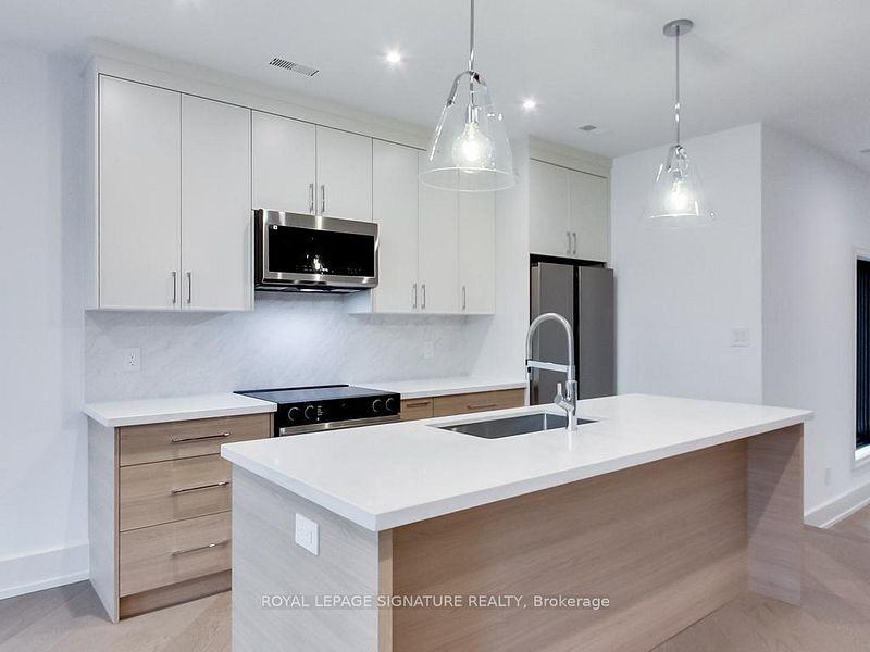 357 Dovercourt Road - Photo 9