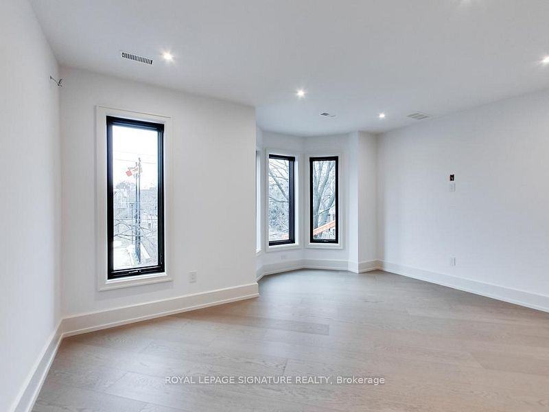 357 Dovercourt Road - Photo 12