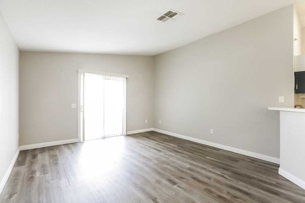 5269 Mineral Lake Dr - Photo 3 of 16