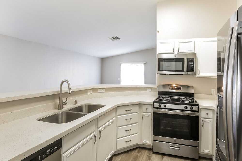 5269 Mineral Lake Dr - Photo 7 of 16