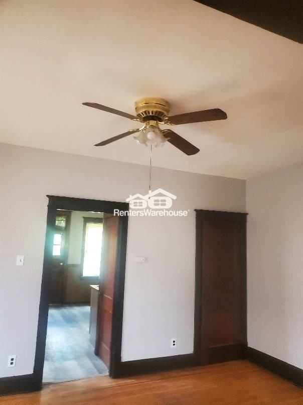 4522 Pennsylvania Ave - Photo 6 of 26