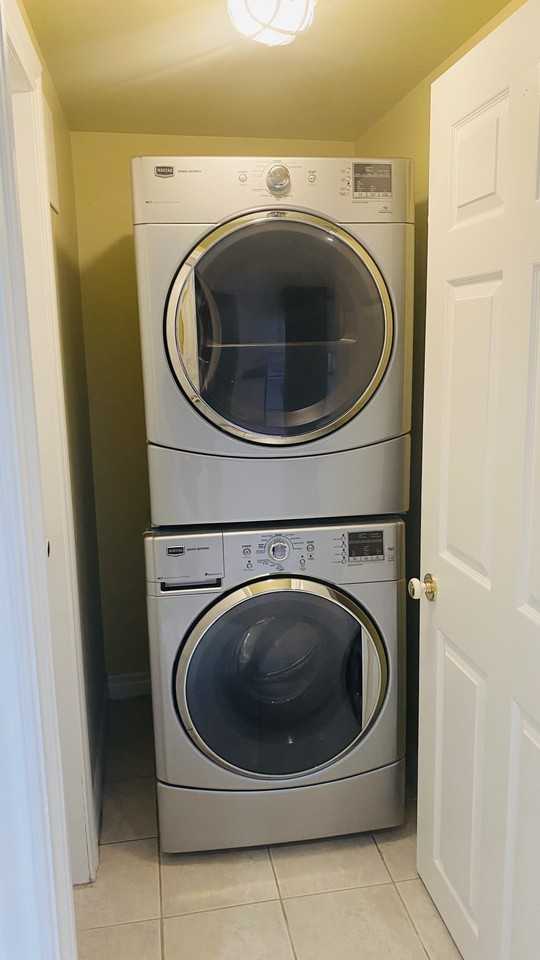 1478 Queen Street East - Photo 2 of 17