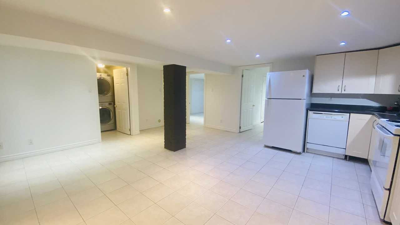 1478 Queen Street East - Photo 5 of 17