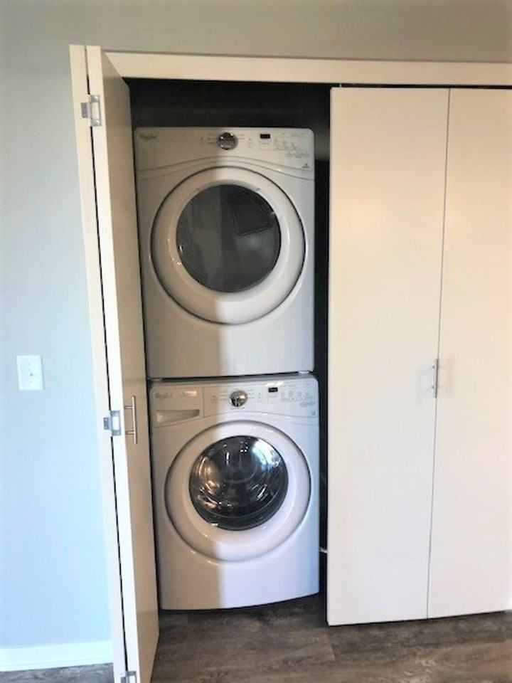 High Pointe Apartments - Photo 6 of 31