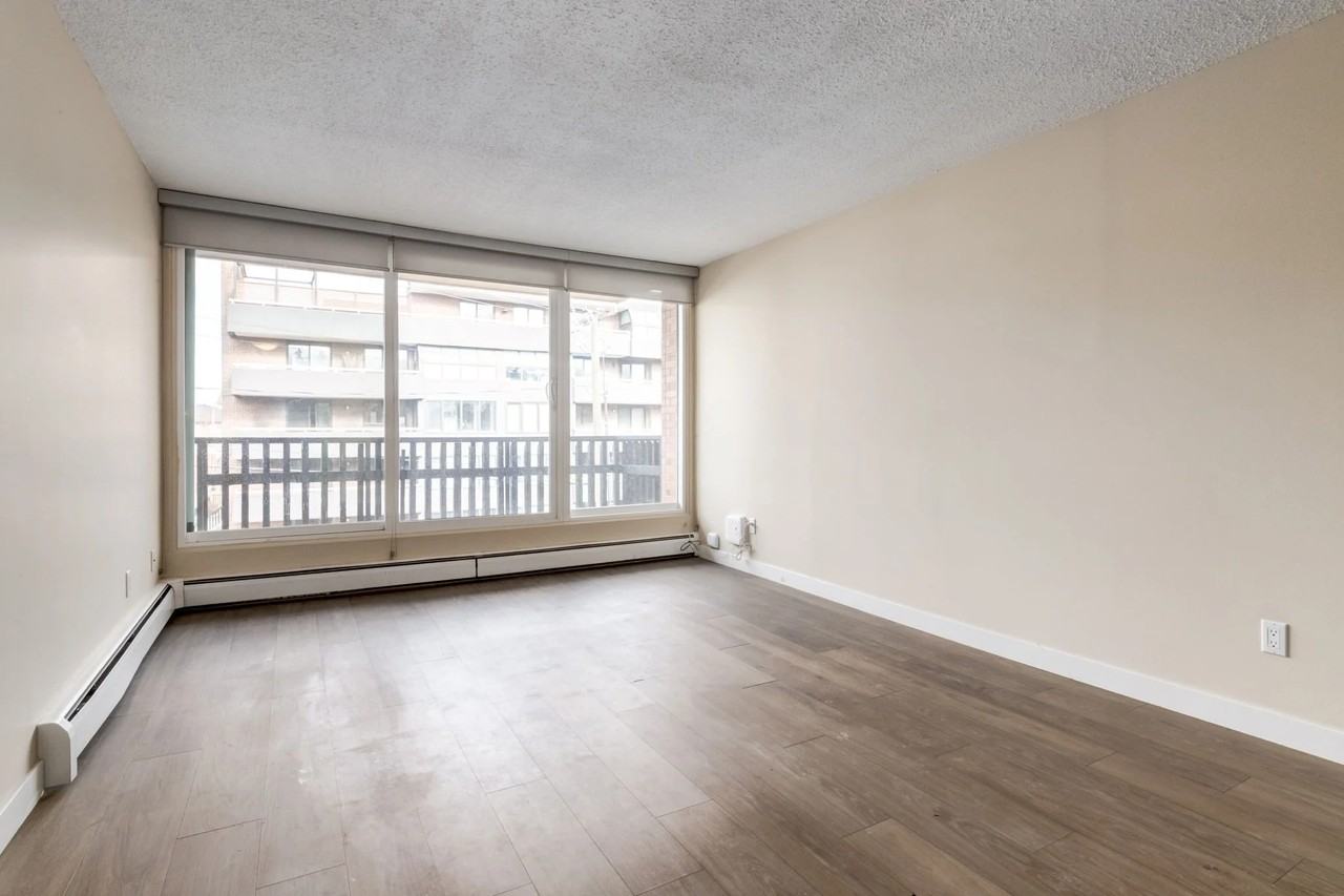 Chinook Gardens - Photo 2 of 43