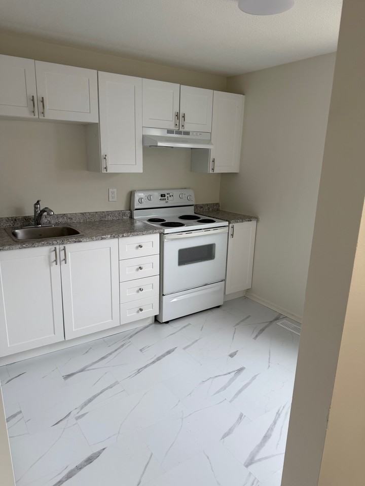 4350 Weldon Drive - Photo 2 of 6