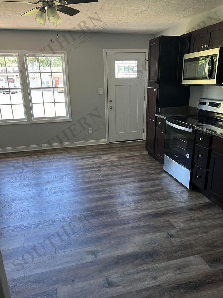 Mt Victor Estates - Photo 5 of 13