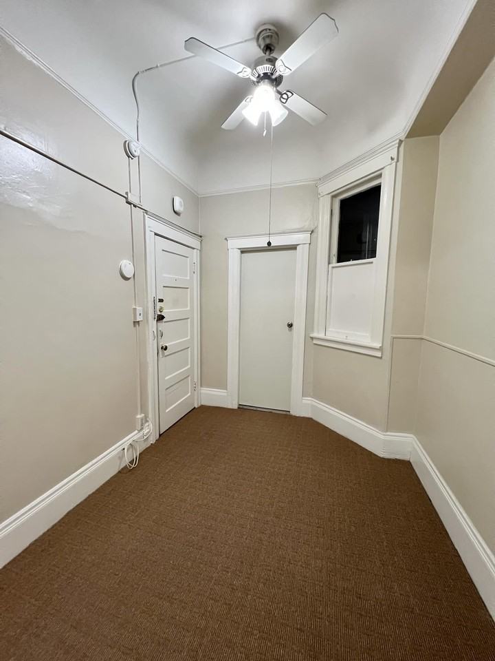 513 Bush Street #28 - Photo 3 of 10