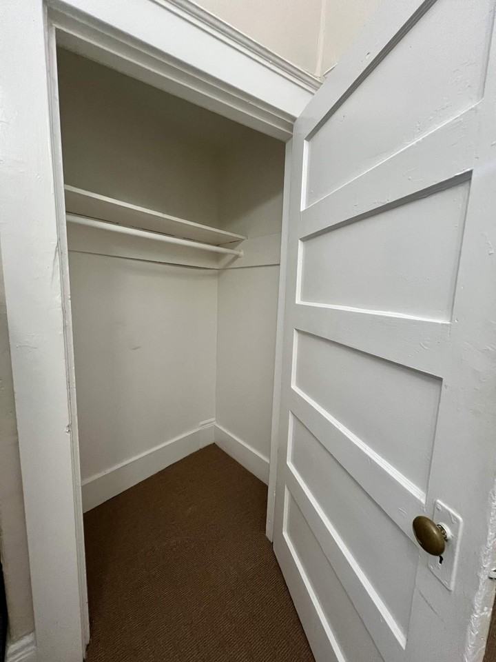 513 Bush Street #28 - Photo 5 of 10