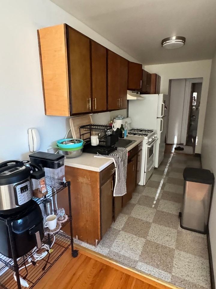 Parkview 725 - Photo 2 of 48