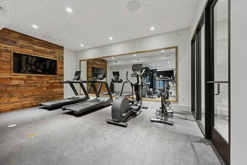 The Reservoir - Photo 4 of 33