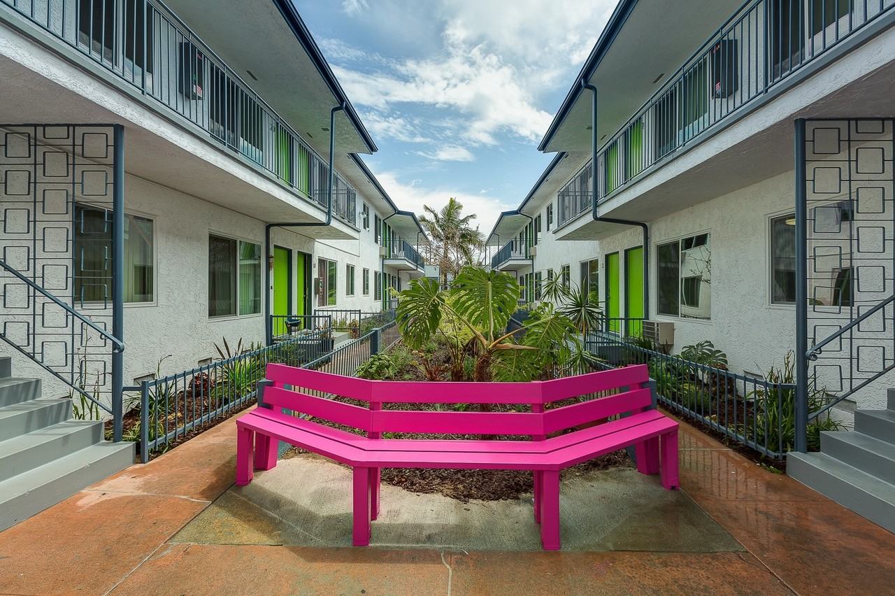 Pine Crest Apartments - Photo 6 of 33