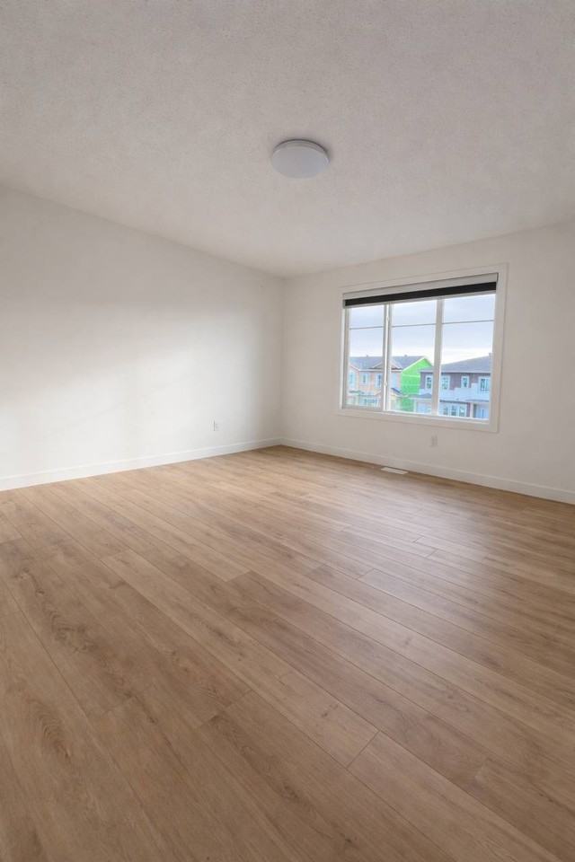 Beautiful 8 - Photo 7 of 40