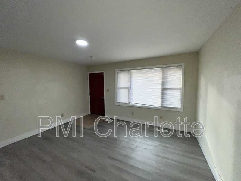 3740 Branding Iron Dr - Photo 2 of 11