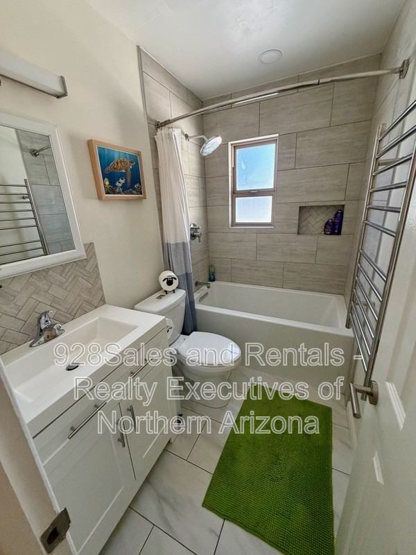 1928 N Lynn Dr - Photo 5 of 26