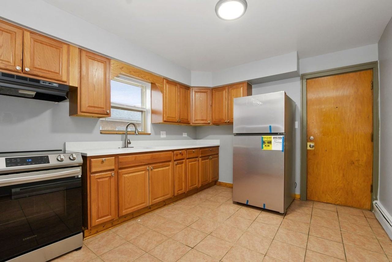 3757-59 W. 59th St MOBILITY ZONE - Photo 3 of 17