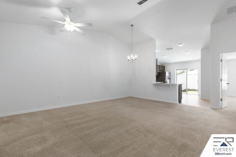 6 Unison Ct #B - Photo 5 of 45