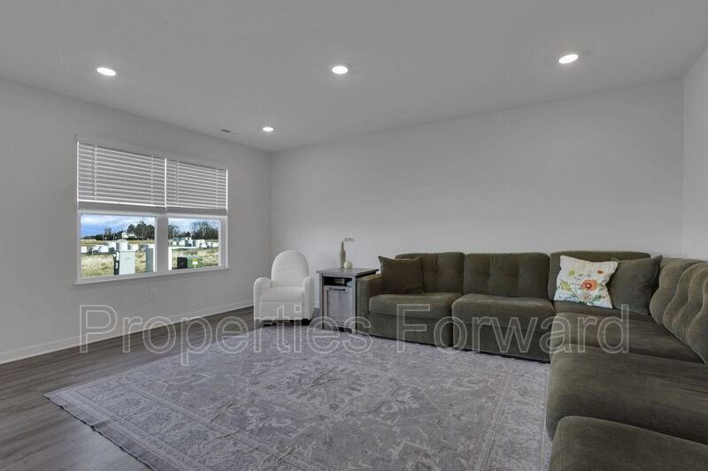 11 Walnut Mill Way - Photo 7 of 49