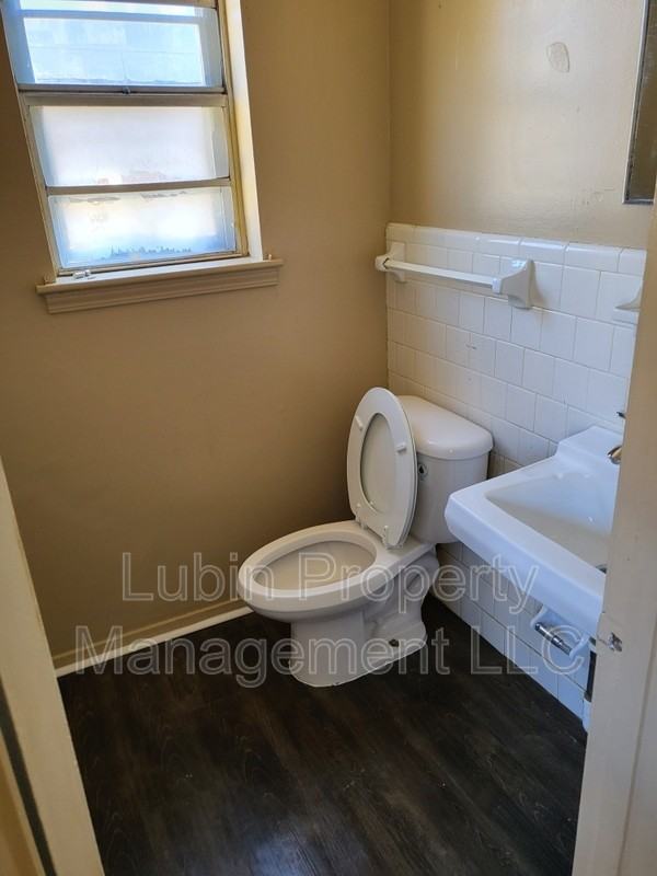 665 Whiterock Ave - Photo 7 of 9