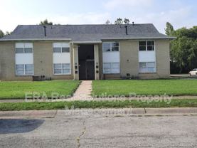 2011 Heritage Dr #10 - Photo 1 of 1