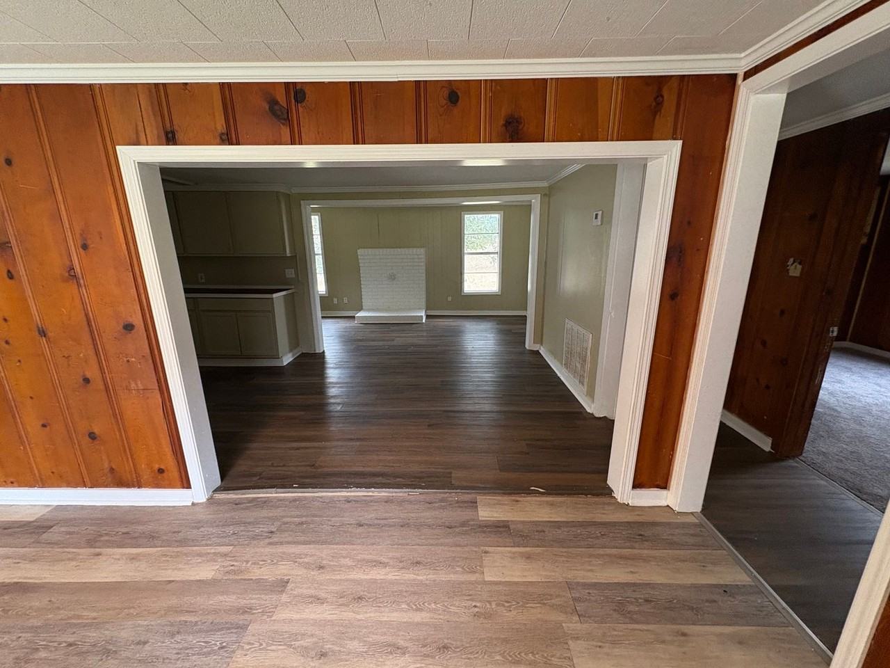 7421 Us Highway 11 - Photo 3 of 12