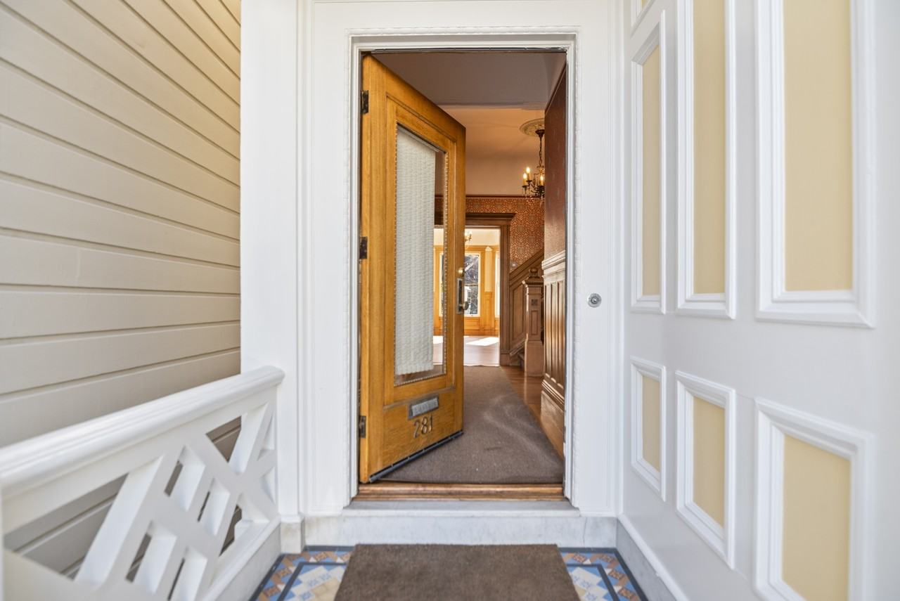 281 Frederick Street - Photo 6 of 61