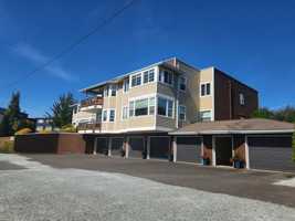 featured image of 1510 Peace Portal Dr