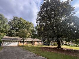 featured image of 2301 Echo Hills Cir Ne