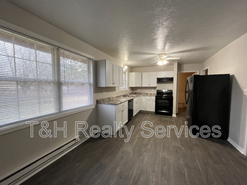 10405 Kiowa Dr - Photo 6 of 17