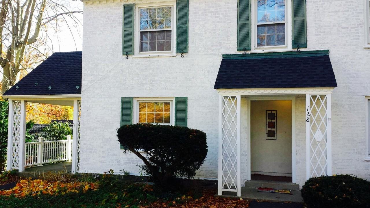 Jericho Manor Apartments - Photo 3 of 50