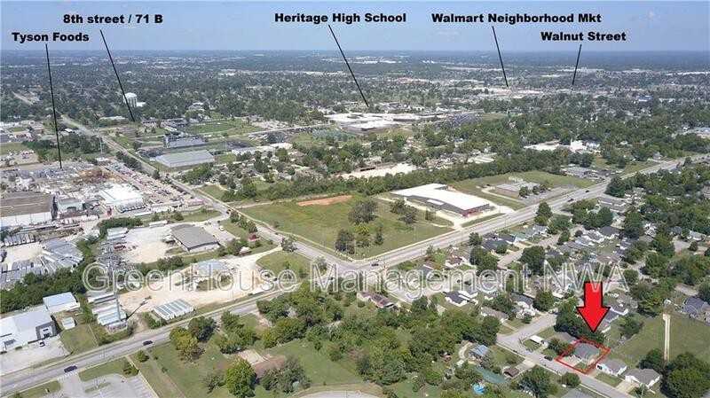 117 Veterans Pkwy #117VET - Photo 3 of 44