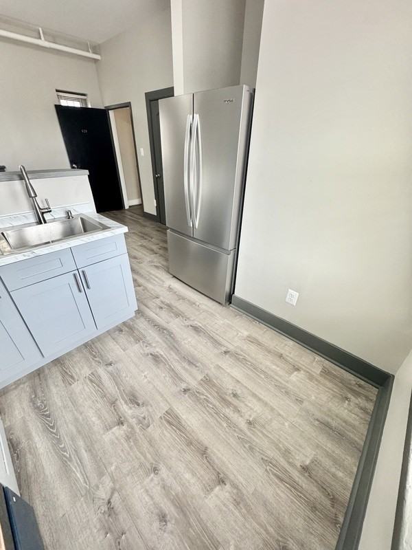 620 Price St - Photo 4 of 8