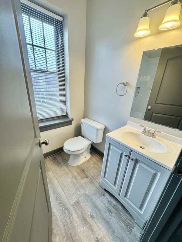 620 Price St - Photo 5 of 8