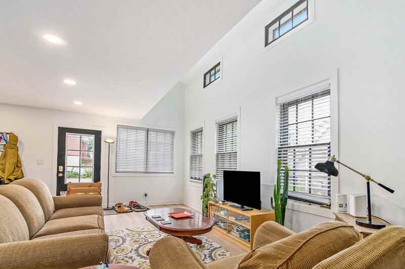 511 E Ann St #1 - Photo 4 of 15