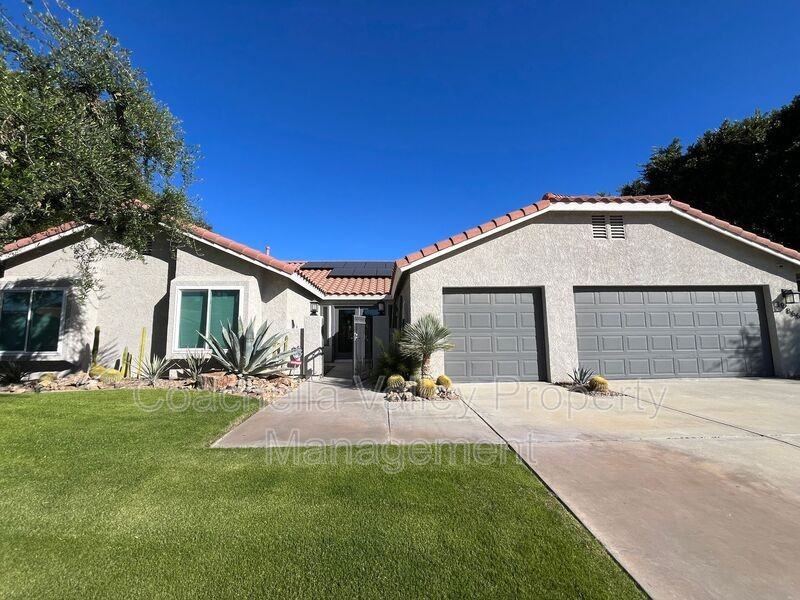 39866 Newcastle Dr - Photo 2 of 50