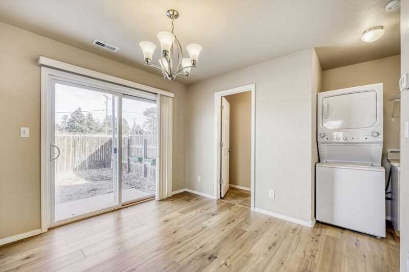 779 Century Ln - Photo 3 of 17