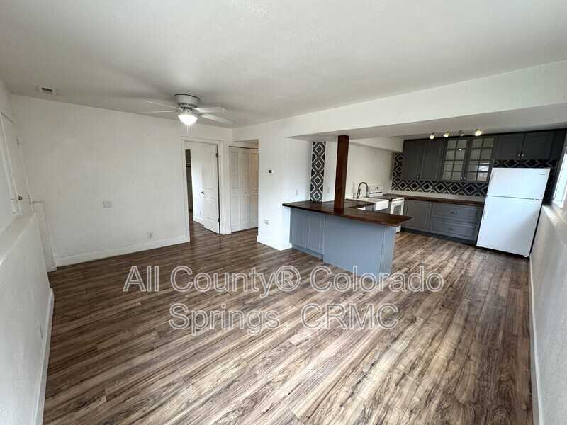 1340 Westend Ave - Photo 2 of 19